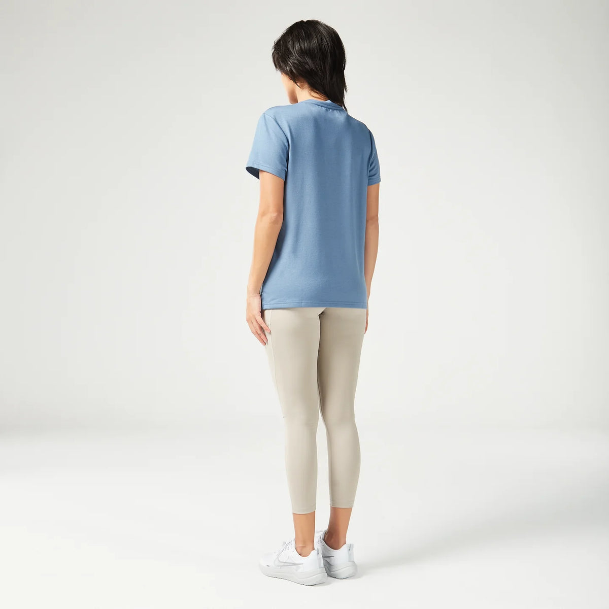 SQUATWOLF ESSENTIAL REGULAR FIT TEE