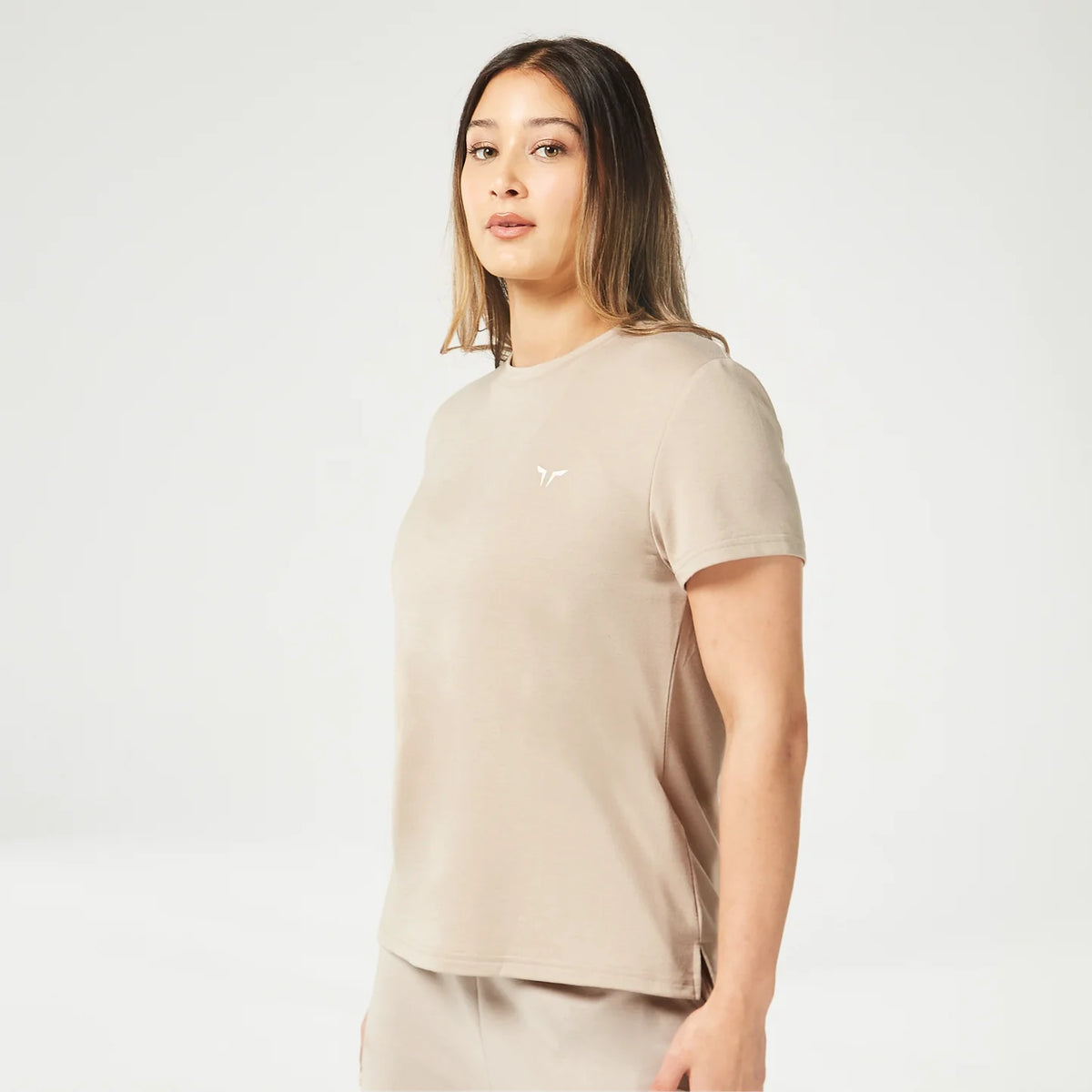 SQUATWOLF ESSENTIAL REGULAR FIT TEE