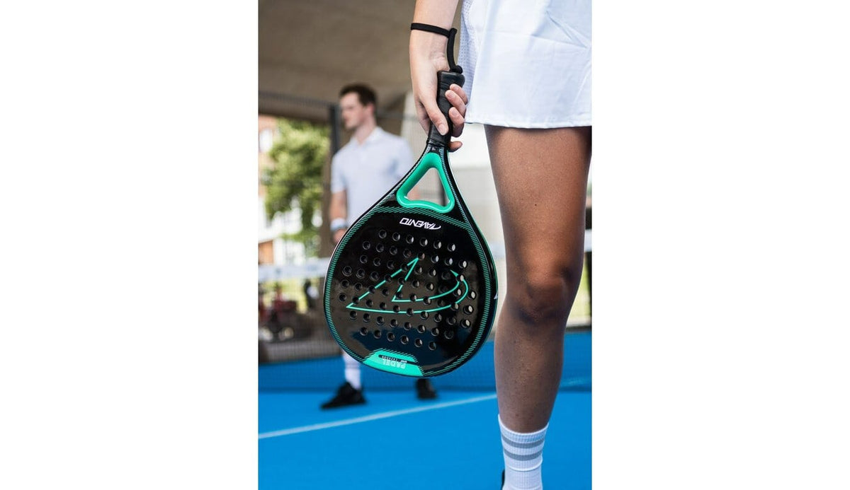 AVENTO PADEL RACKET GFRP CAZADOR