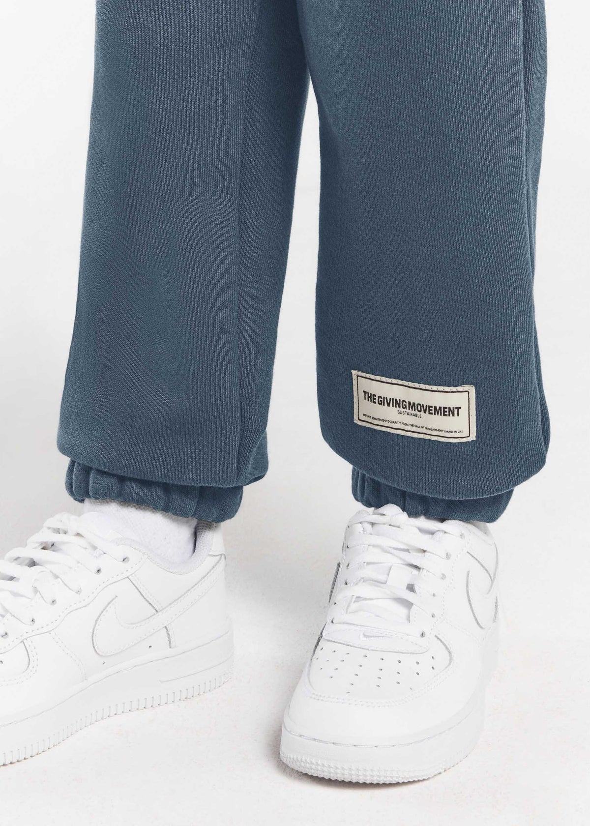 THE GIVING MOVEMENT KIDS JOGGER