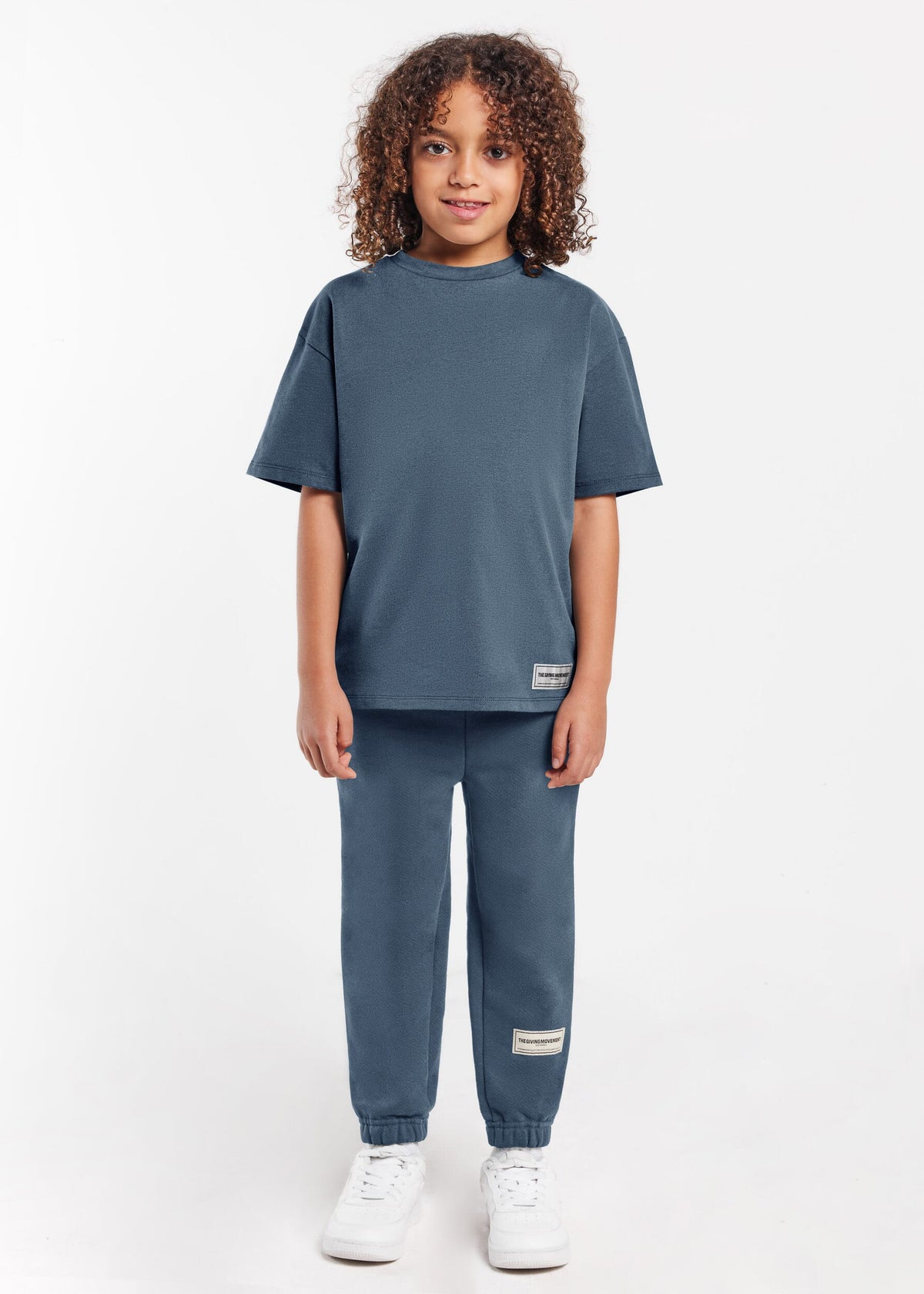 THE GIVING MOVEMENT KIDS JOGGER