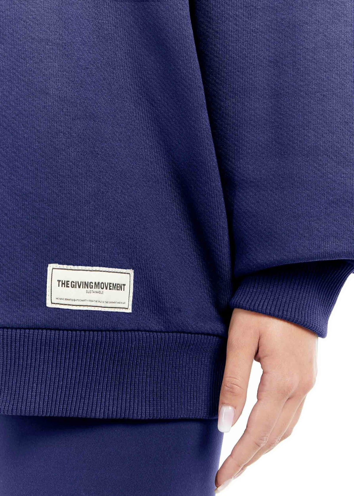 THE GIVING MOVEMENT OVERSIZED SWEATSHIRT
